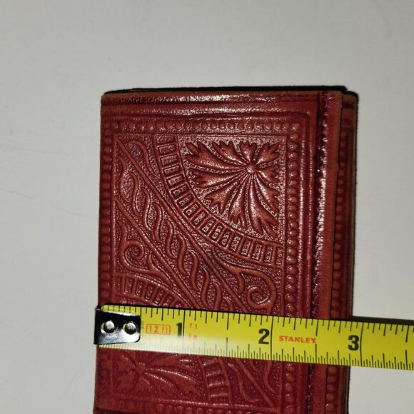 Vintage Leather Embossed Wallet *AS IS PLEASE READ* - Picture 7 of 9